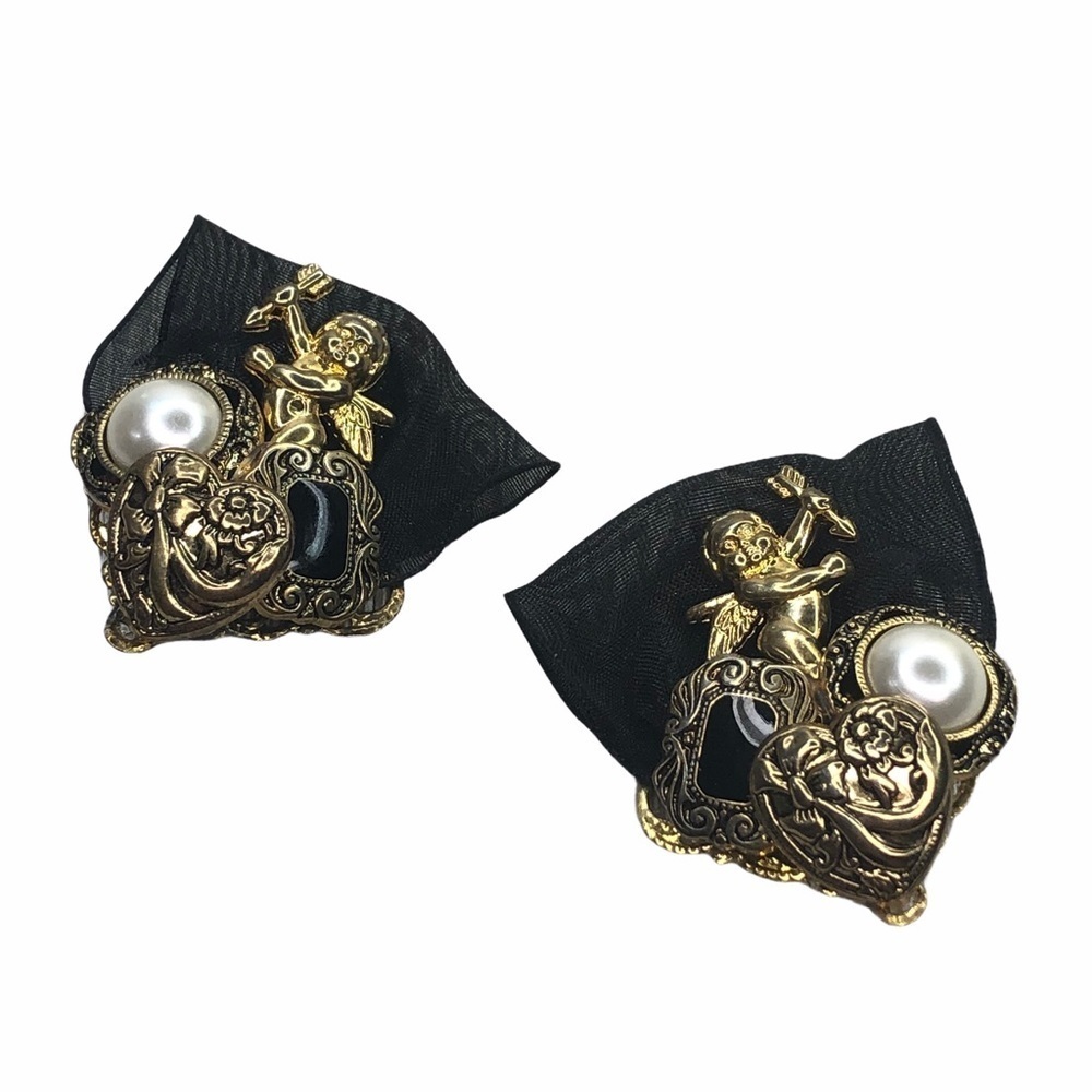 Vintage Angel Pearl Ribbon Clip-on Earrings